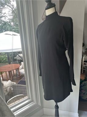 THEORY SILK Black High-Neck Long-Sleeve Mini Dress Chic Size 2 Small Turtleneck